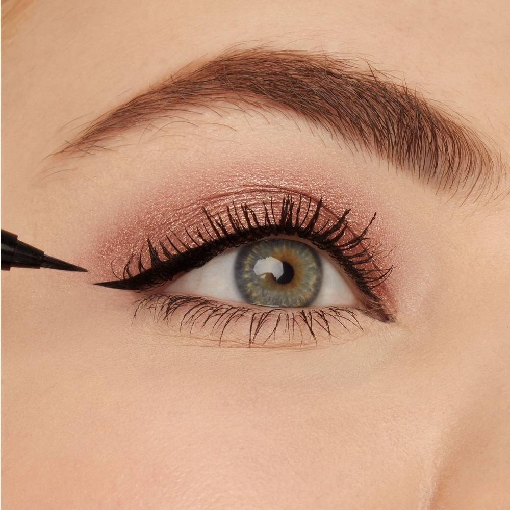 Tarte Sugar Rush Easy on the Eyes Black Micro Liquid Eyeliner - Picture 7 of 9